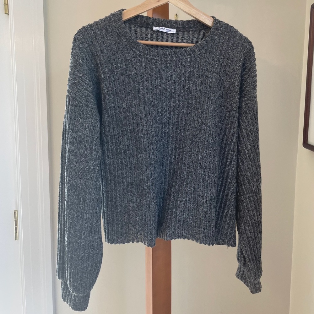 Gray Zara Women's Sweater, Medium